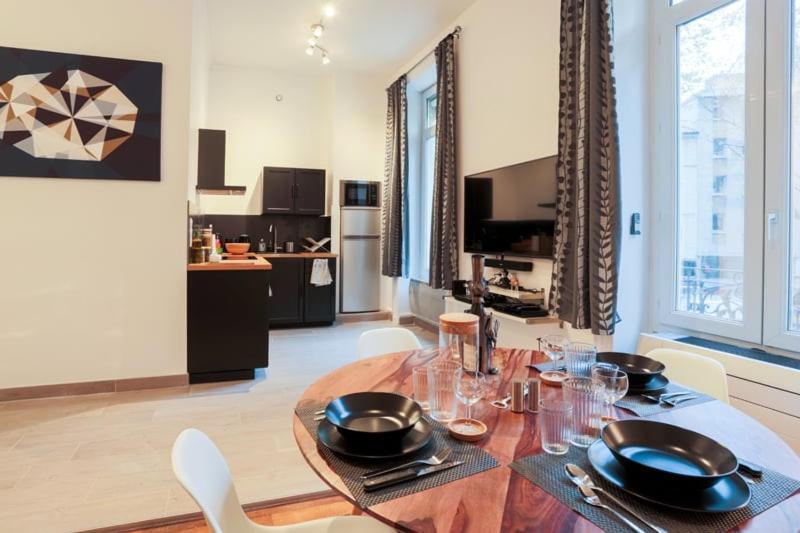Suite Gambetta Cosy Et Design Lyon Bagian luar foto